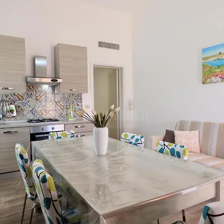 Da Pina By Lovesud Castrignano del Capo